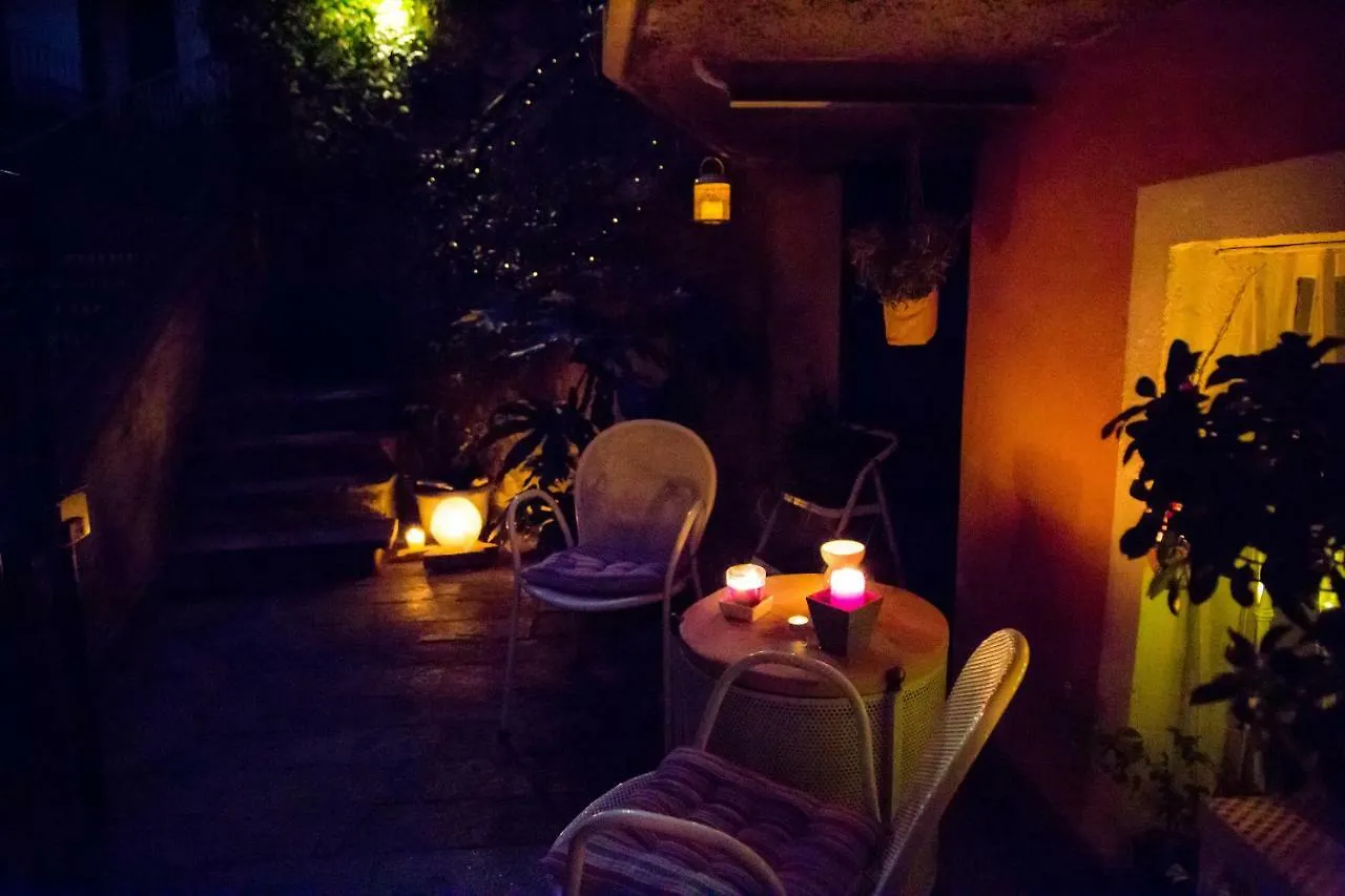 Ferienwohnung House Al Noce Moltrasio